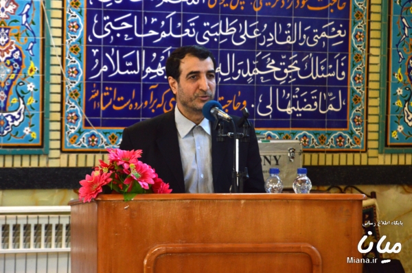شیرزاد مدیر عامل سازمان ستاد اجرایی فرمان امام در استان آذربایجا نشرقی 