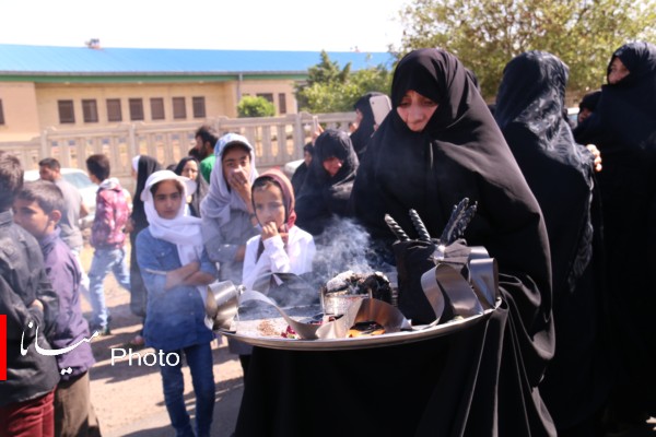 آیین تشییع و تدفین دو شهید گمنام در شهر آقکند بخش کاغذکنان میانه برگزار  شد+تصاویر