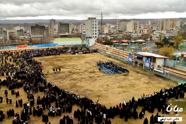 حماسه شکوه و پایداری با حضور چندین هزار بسیجی در شهرستان میانه برگزار شد