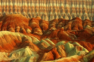 کوه های رنگی (آلاداغلار) در شهرستان میانه