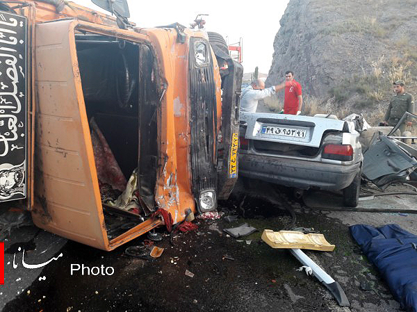 6 کشته و زخمی در تصادف شدید خاور با پراید در جاده میانه - تبریز+تصاویر