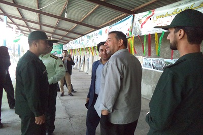 نمایشگاه عکس مدافعان حرم و دفاع مقدس در شهر ترک میانه دایر شد