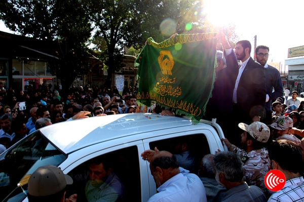 استقبال بی نظیر مردم میانه از کاروان حامل پرچم رضوی+تصاویر